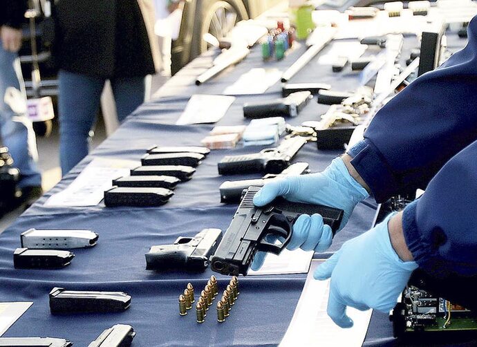 Imagen-Incautacion-Armas-PDI-31