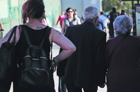 Exsuperintendentes de Pensiones valoran indicaciones que imponen mayor regulación a cambios de fondos de AFP y asesores previsionales