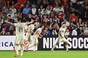 El oportunismo de Diego Ulloa y un zapatazo de Maximiliano Gutiérrez: los goles de Chile ante Estados Unidos