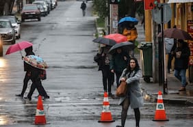 La lluvia llega a Santiago y la zona central: revisa cuándo y qué esperar del evento