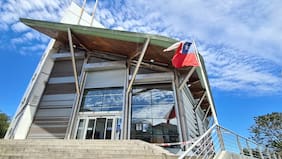 Corte de Valdivia acoge recurso del INDH y ordena a SLEP elaborar plan para reconstruir colegio quemado hace tres años