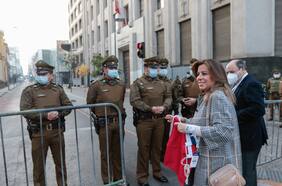 Rondas periódicas y teléfono prioritario: fiscalía dispone protección a Teresa Marinovic tras recibir amenazas