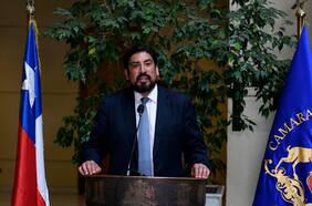 Tras renunciar al PDG: diputado Rubén Oyarzo acusa “maltrato de la colectividad a sus propios parlamentarios”