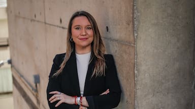 Los acercamientos de la alcaldesa San Martín con RN para evitar una competencia por la derecha en Las Condes