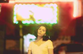 Negación: los nuevos matices de la cantautora Rosario Alfonso