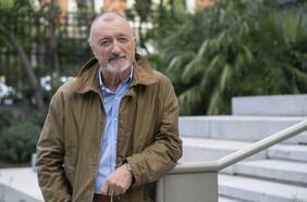 Arturo Pérez-Reverte: “Para mí fue fascinante el descubrimiento de las personas en la guerra”
