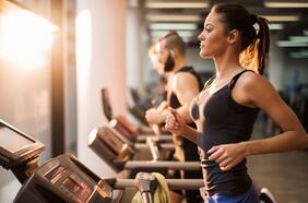 Las mujeres obtienen más beneficios del ejercicio que los hombres y con menos esfuerzo según estudio