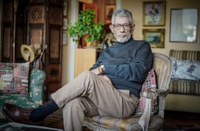 Jorge Marchant Lazcano: “Los homosexuales son personajes siempre sometidos a miradas hostiles y humillaciones”