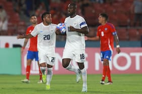 Julio Dely Valdés, leyenda de Panamá: “Cecilio Waterman es un jugador clave en nuestra selección”