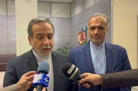 Irán afirma estar trabajando con China y Rusia ante amenazas europeas de reactivar sanciones