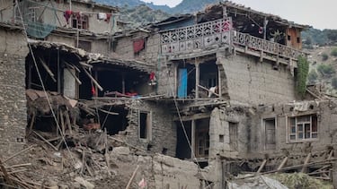 Ocho fallecidos deja un terremoto de magnitud 5,8 en Afganistán