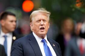 Fiscales de Manhattan se abren a postergar el juicio de Trump por caso Stormy Daniels