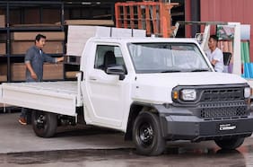 Toyota Hilux Champ: una nueva camioneta para el trabajo rudo