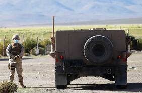 Control de identidad, detenciones y disparos de advertencia: los detalles del decreto del gobierno para el despliegue de las FF.AA. en zonas fronterizas