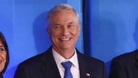 Kast defiende uso de cristal blindado y marca distancia de polémica por bots: “No le tengo miedo a nadie ni a nada”