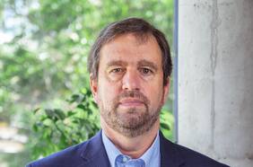 Presidente de Hoteleros de Chile: “Nuestro sector sigue estancado, sin ninguna ayuda de las autoridades. Ya estamos desesperados”