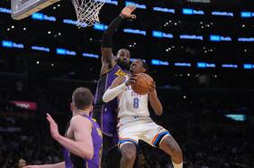 Lakers, eliminados de la Copa NBA: LeBron James vive una de las peores actuaciones de su carrera en la caída ante Oklahoma