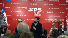 PS pide a Boric, Bachelet y Jara que escriban sus reflexiones sobre el rumbo del partido