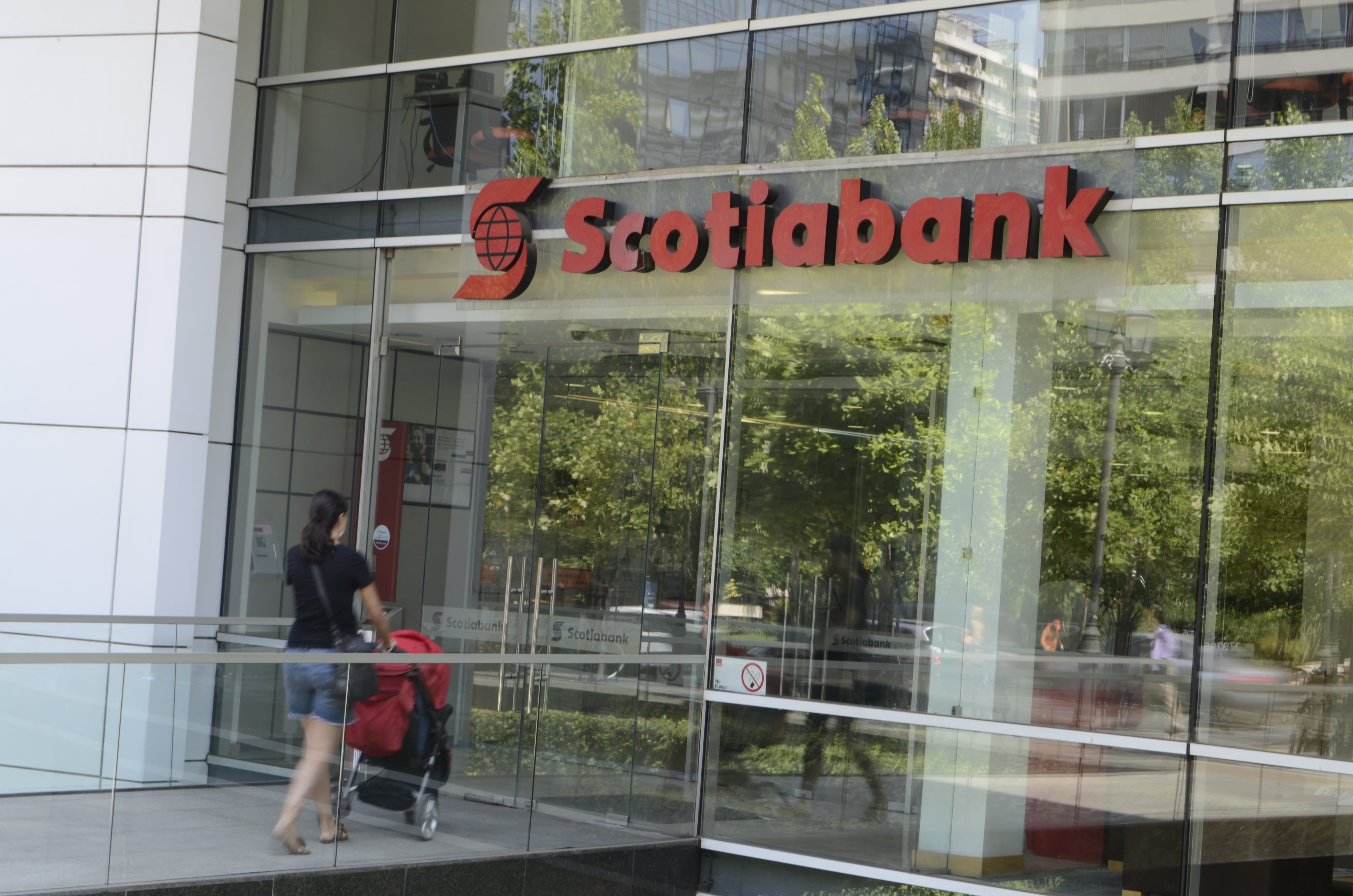 Scotiabank espera alza de tasas en diciembre y otra posible subida en enero 2027