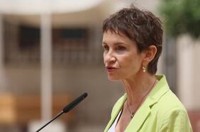 “Son especulaciones”: Tohá desmiente candidatura presidencial y afirma que “no se han tomado esas decisiones”