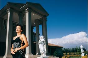 Soy Anita Alvarado y punto