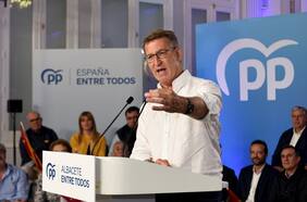 Líder del PP acusa a Sánchez de querer opacar el triunfo del partido opositor y pide una “mayoría incontestable” para un “nuevo rumbo”