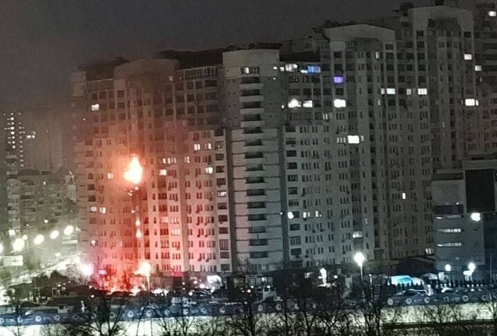 Ataque ruso deja al menos 4 muertos y 20 heridos en Kiev
