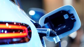 Cochilco: Comercio mundial de vehículos eléctricos aumentará este año y se venderán más de 23 millones de unidades