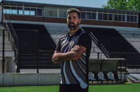 Tomás Arrotea, uno de los DT cuestionados por el colegio chileno: “Hicimos bastante ruido en Argentina”