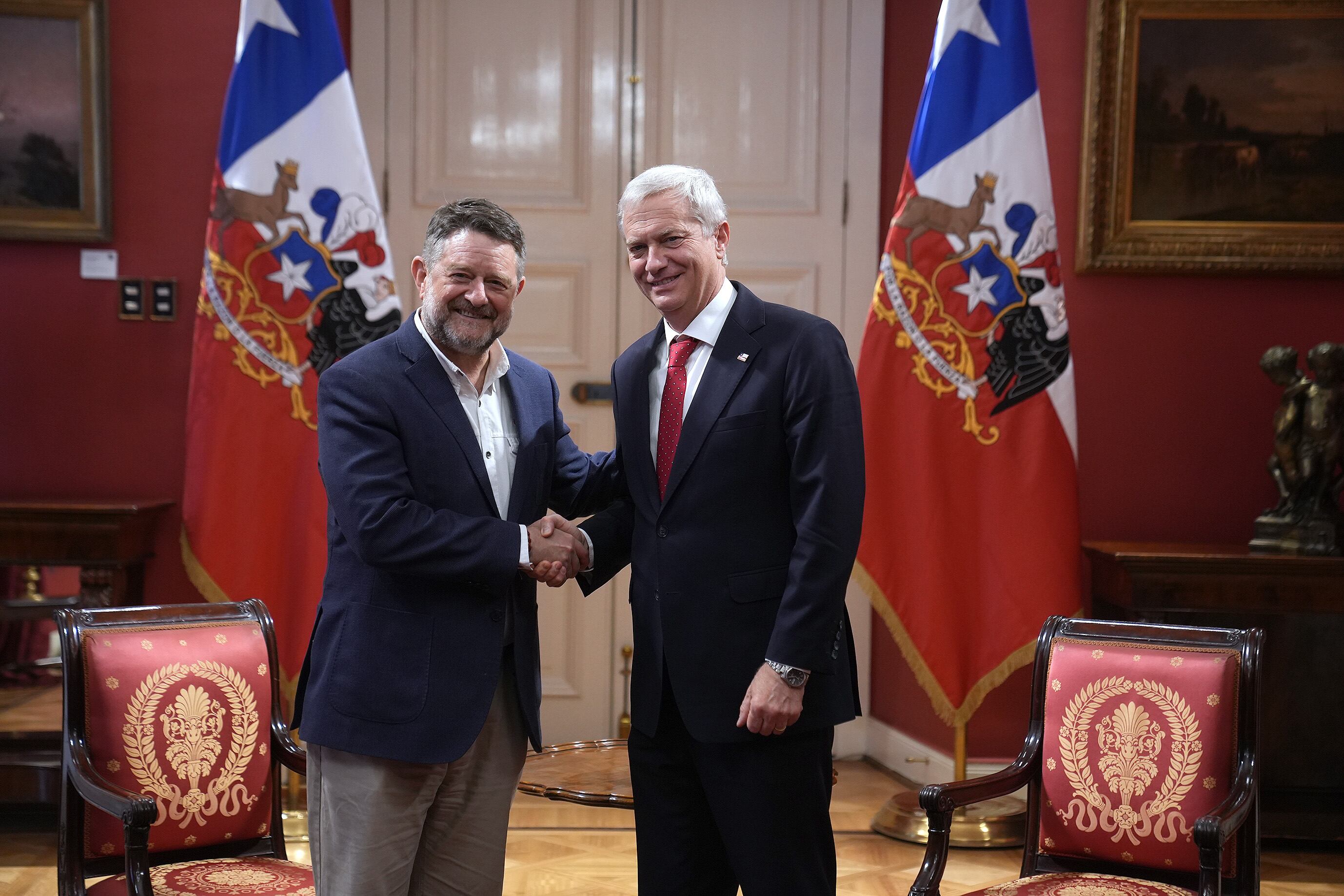 Cita entre Kast y Orrego genera desconcierto en republicanos tras fallida ofensiva del partido para destituir al gobernador
