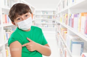 Médicos advierten sobre un “inusual” síntoma de Ómicron en los niños; el Sars-CoV-2 se esconde en las células grasas y así decidirá el mundo el fin de la pandemia; tres cosas que aprendimos del coronavirus esta semana