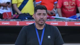 Córdova elogia a Vigouroux, remarca los errores de la Roja ante Portugal y analiza el recambio: “Nos dormidos 15 años”