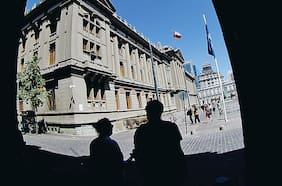 Corte Suprema determinó quina para reemplazar a ministro Künsemüller