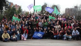 “Necesitamos tener fuerza”: Yeomans inicia campaña para presidir el Frente Amplio con críticas a Kast