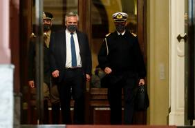 Cristina Kirchner emplaza a Alberto Fernández a hacer cambios de ministros y se agrava crisis en el gobierno