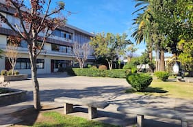 La denuncia por abuso investigada por el Ministerio Público que golpea al colegio Saint John’s de La Reina