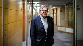 Gazmuri advierte impacto de eventual triunfo de Bolsonaro en Brasil: “Lo veo con muchísima preocupación”