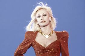 “Un símbolo de la liberación y los derechos de la mujer”: la vida de Raffaella Carrà se transformará en un documental