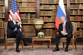 Putin califica como “constructiva” cumbre con Biden y descarta “hostilidad”