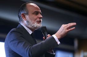 La centroderecha francesa reajusta su estrategia frente al avance de Le Pen de cara a 2027