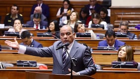 Oposición anuncia una moción para cesar al ministro del Interior de Perú tras el asesinato de una candidata