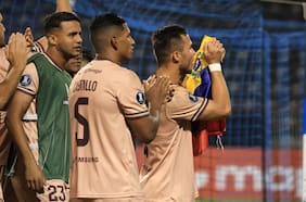 Jugador de Carabobo acusa xenofobia de los hinchas de Huachipato: “Nos generalizan como muertos de hambre, venecos y demás”