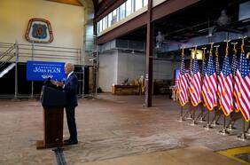 Biden lanza ambicioso plan de US$ 2 billones para reconstruir la infraestructura y remodelar la economía de EE.UU.