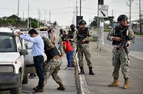 Asesinato de un alcalde: la violencia narco arrecia en inicio de campaña electoral en Ecuador