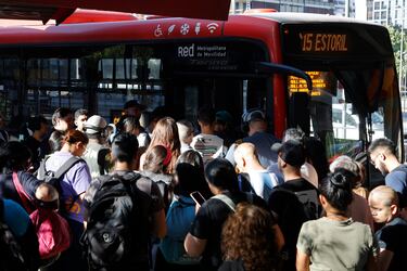 Se despacha a ley el proyecto “Paga tu pasaje” que endurece las sanciones a evasores del transporte público