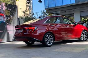 Conoce los sedanes que cuestan menos de $ 15 millones