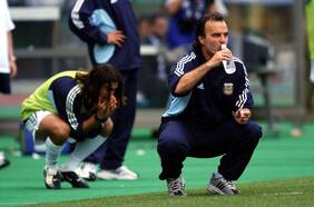 El mayor dolor de Bielsa en el fútbol: a 20 años del fracaso de Argentina en Corea-Japón