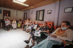 Encuesta revela que el 61% de los adultos mayores que viven en casas de acogida en Chile sufre demencia