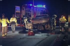 Colisión frontal entre dos vehículos deja dos adultos fallecidos y un niño de 6 años en estado grave en La Serena