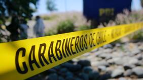 PDI investiga hallazgo de un cadáver en canal de regadío en Colina